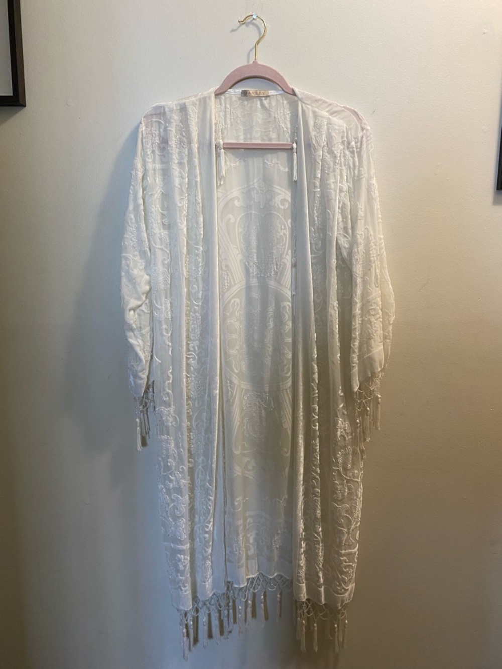 Silk mix embroidered fringe robe - White